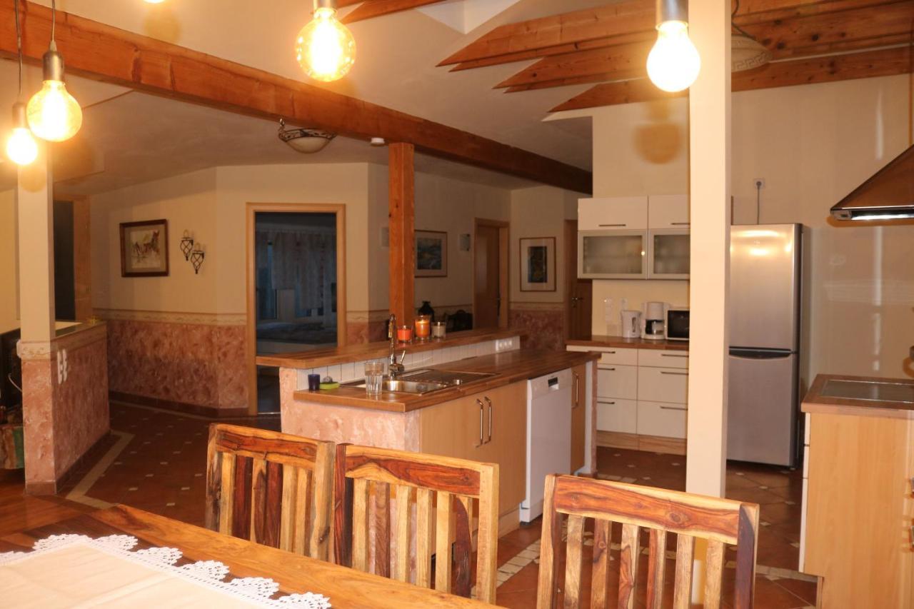 Helle, Offene Dachgeschosswohnung Mit Terrasse Oberloisdorf Ngoại thất bức ảnh