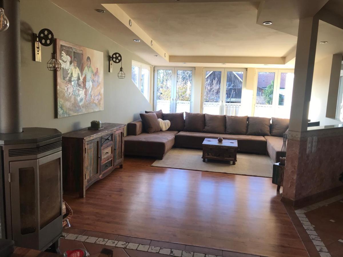 Helle, Offene Dachgeschosswohnung Mit Terrasse Oberloisdorf Ngoại thất bức ảnh