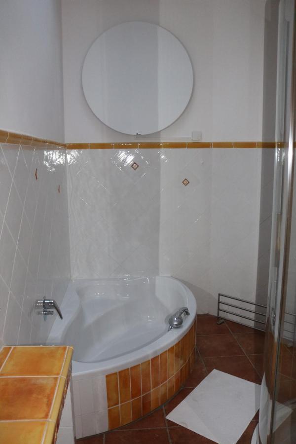 Helle, Offene Dachgeschosswohnung Mit Terrasse Oberloisdorf Ngoại thất bức ảnh