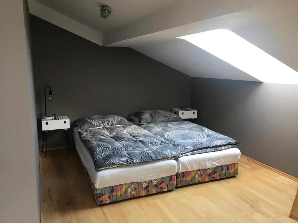 Helle, Offene Dachgeschosswohnung Mit Terrasse Oberloisdorf Ngoại thất bức ảnh